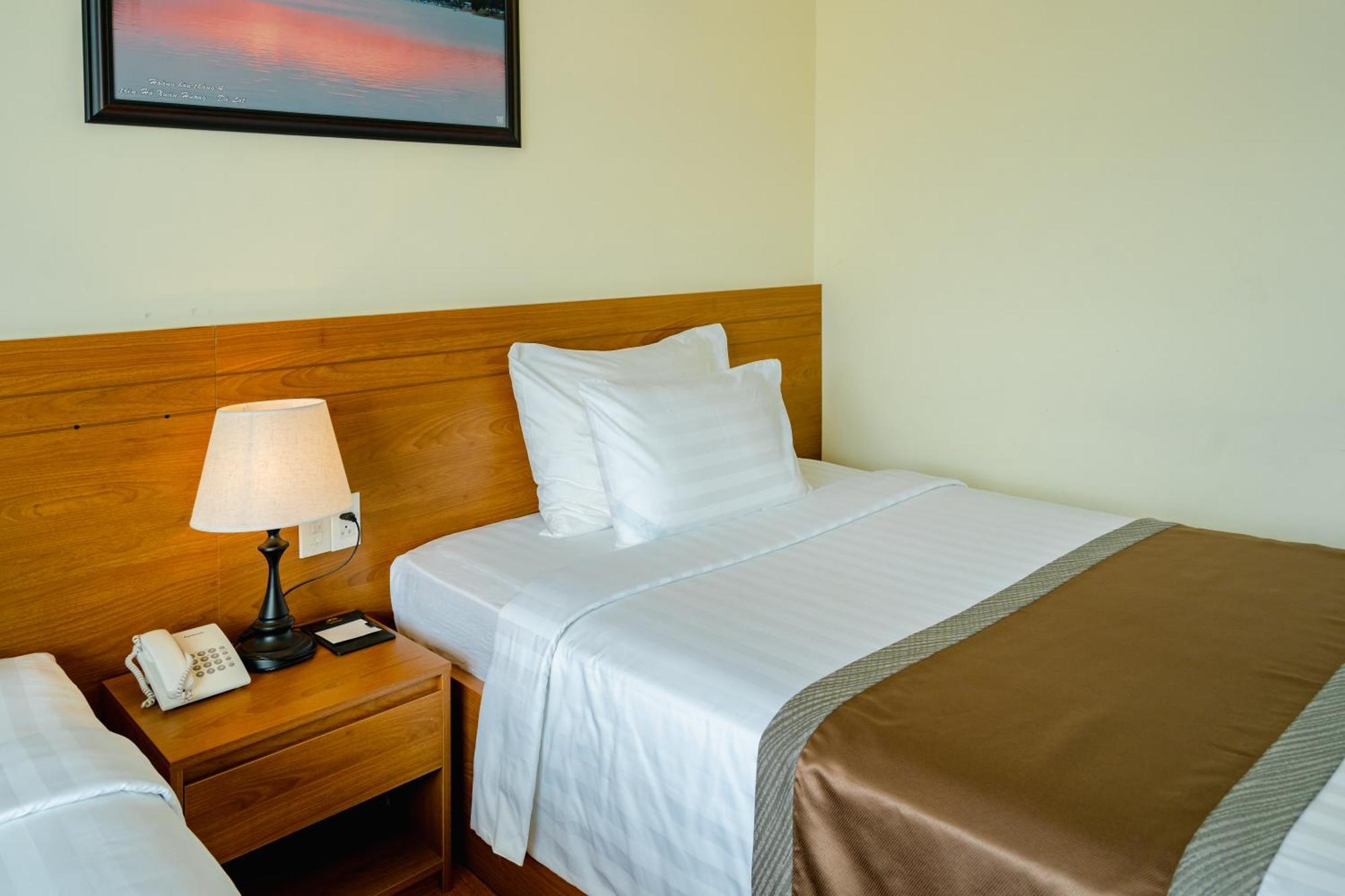Bombo Dalat Hotel Bagian luar foto